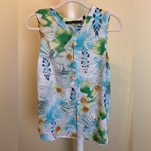 Rose & Olive sleeveless tunic